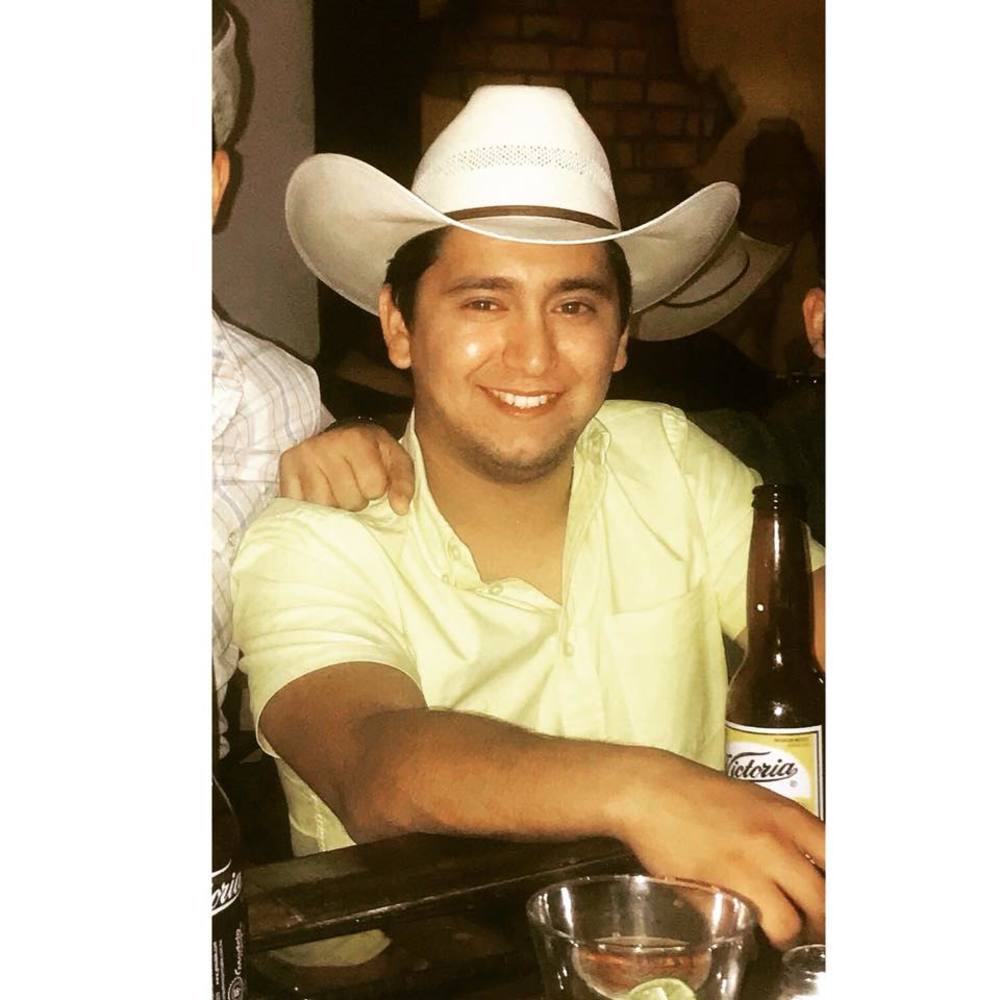 Meet your Posher, Uriel